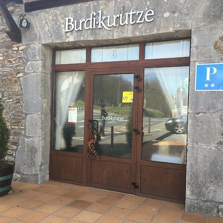 Burdi -Kurutze Pension Urquiola エクステリア 写真